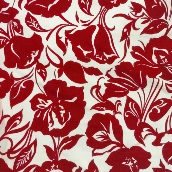 Land's End Floral Shorts Size 4 - Picture 2 of 5